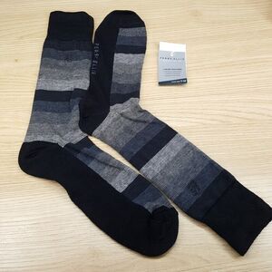 PERRY ELLIS Mens Dress Socks Black Stripe Luxury Softness Comfort